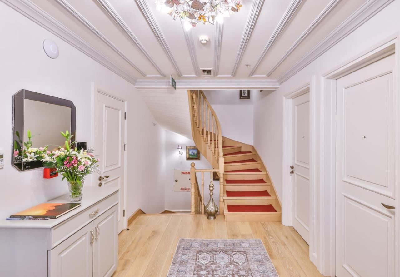9 Doors Hotel (Adults Only) イスタンブール エクステリア 写真